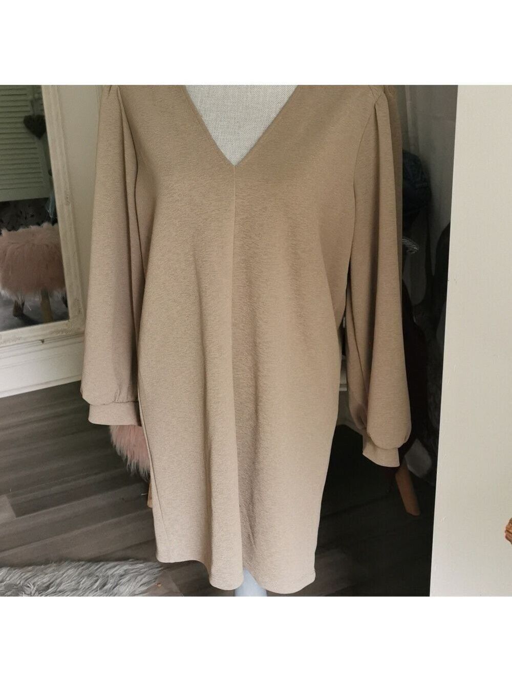 Zara olive green balloon sleeve dress. Size large. EUC